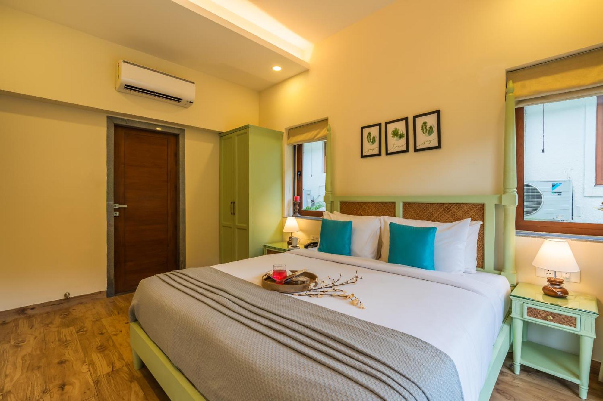 Elivaas 3 Bhk Pvt Pool & Bar - Villa Valerie Oxel Экстерьер фото